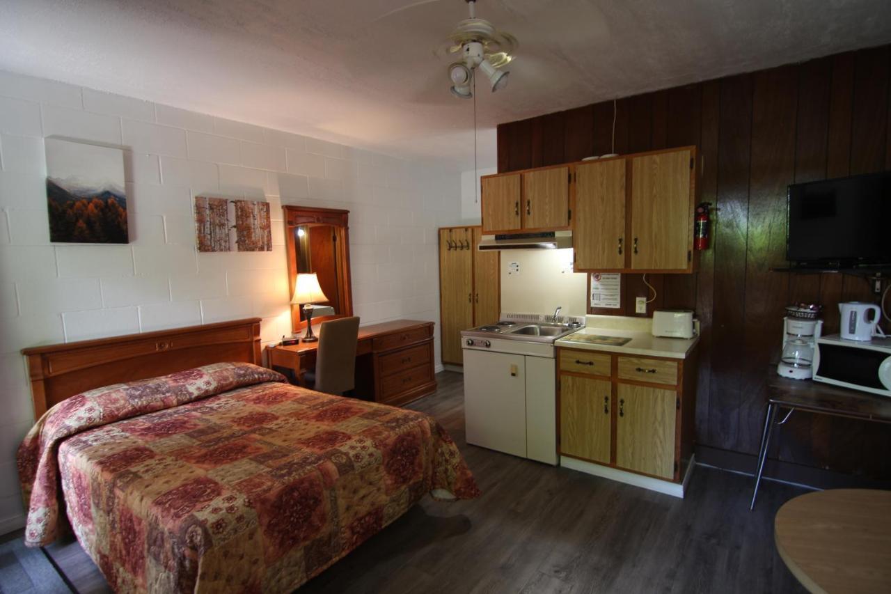 Motel Lennoxville Sherbrooke Buitenkant foto