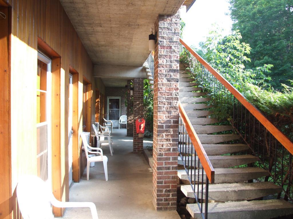 Motel Lennoxville Sherbrooke Buitenkant foto